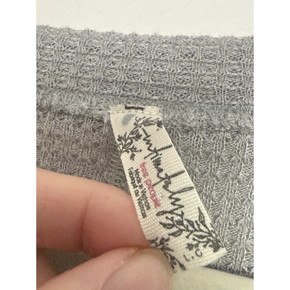 Free People Going Places Gray Button Down Thermal LS Shirt Size LARGE - Picture 3 of 10